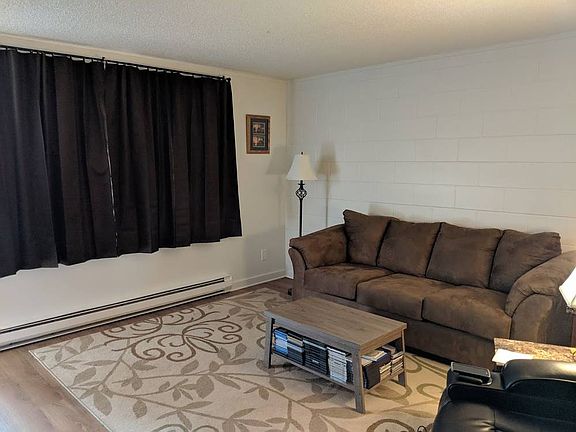 4th image of 2305 S 74th St APT 2