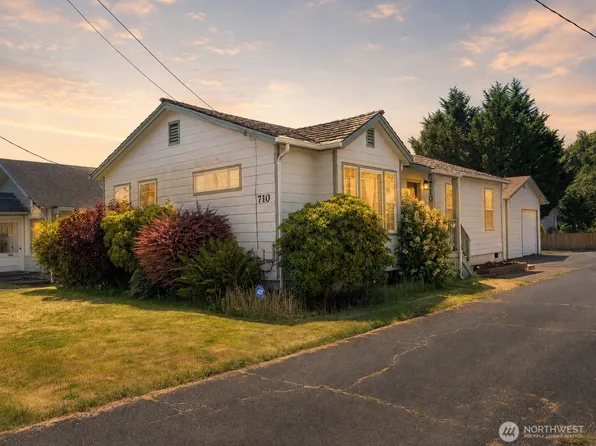 710 Perry Avenue, Hoquiam, WA 98550