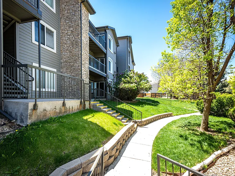 2575 S Syracuse Way #F203-1 — Photo 18