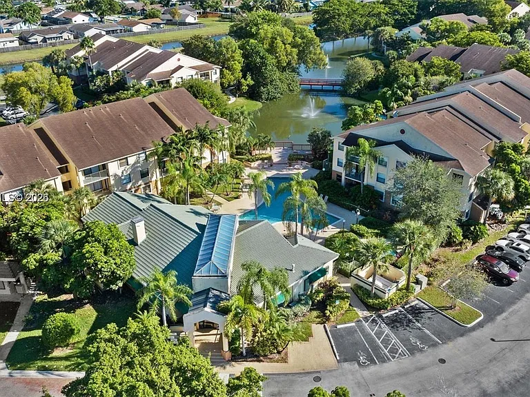 9999 Summerbreeze Dr #918 — Photo 11