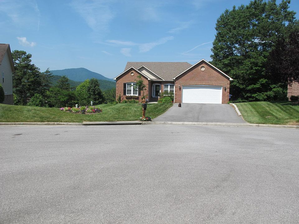 1st image of 4094 Overlook Trail Dr