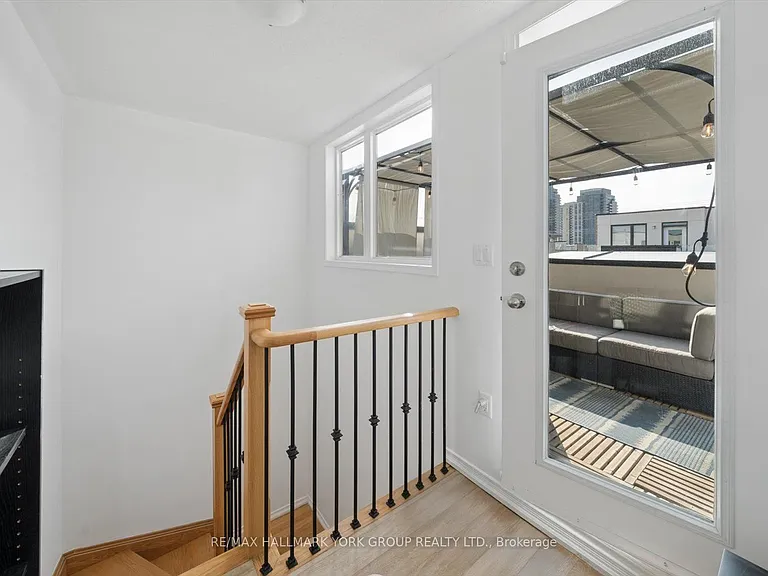 24 Fieldway Rd #16 — Photo 24