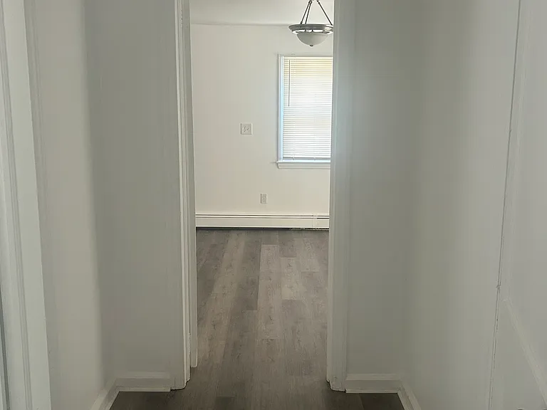Paragon Ln — Photo 3