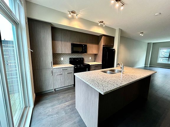 4th image of 2560 Pegasus Blvd NW #113