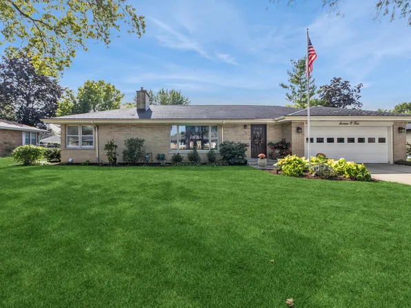 1604 Taylor St, Joliet, IL 60435