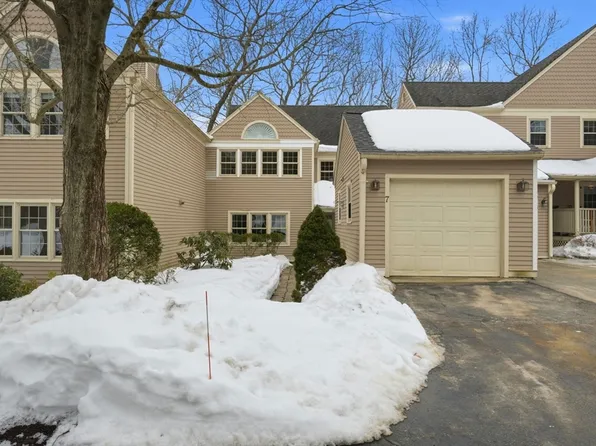 7 Ocean Woods Dr #7, Duxbury, MA 02332