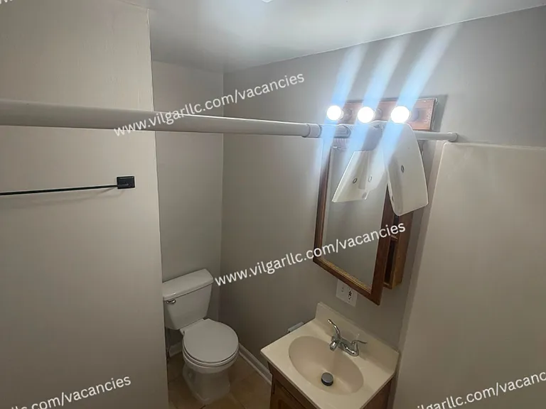 4611 Pine Ave — Photo 11