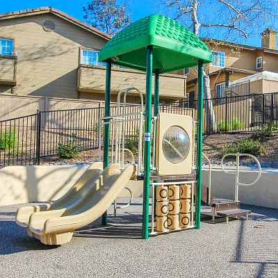 River Place - Military Housing — Photo 13