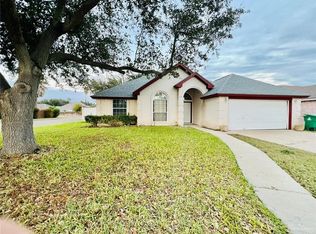 2301 E 19th St, Mission, TX 78572