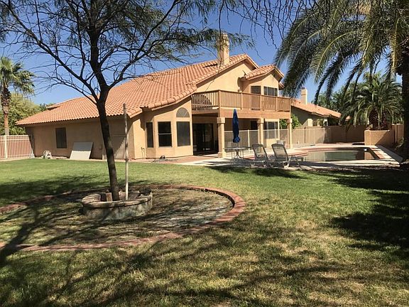 3rd image of 1555 W Aster Ct