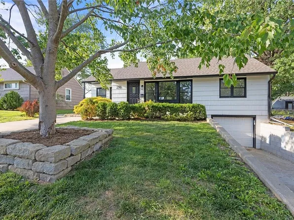 216 W 89th Ter, Kansas City, MO 64114