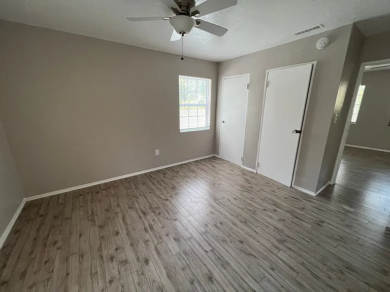 701 Bay St NE #3 — Photo 6