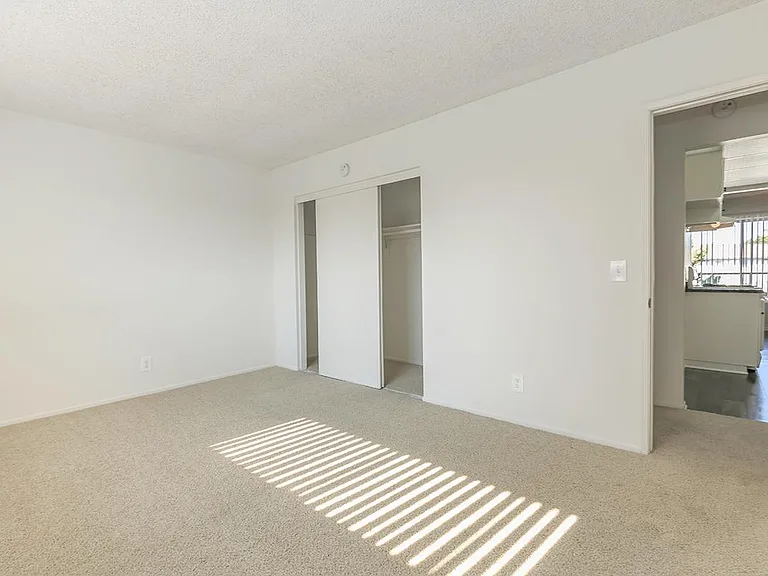 San Carlos and San Juan Apartment Homes — Photo 20