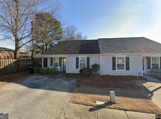 1775 Summerwoods Ln, Griffin, GA 30224