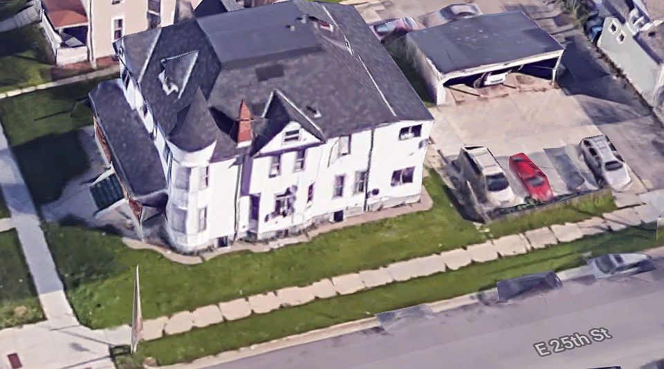 2nd image of 2445 Chicago Ave