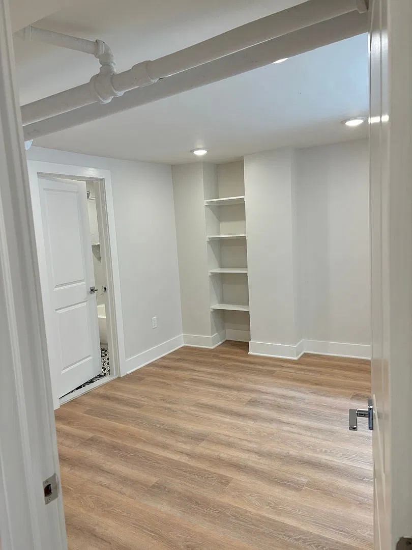 Euclid Properties — Photo 4