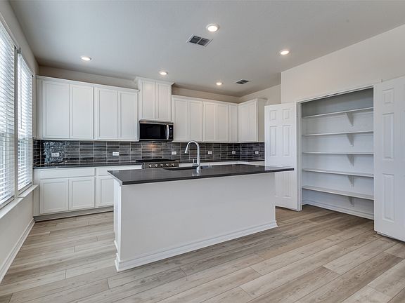 6th image of this home
