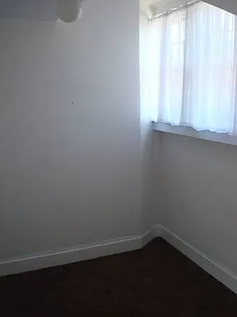 16 Devereaux Ave — Photo 5