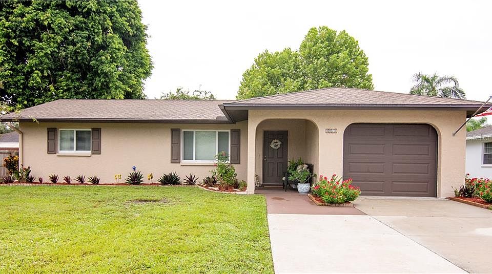 1st image of 2844 Indianwood Dr