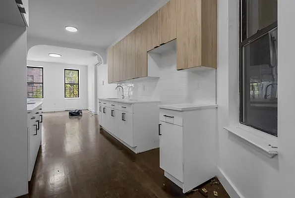 Rented by Doorway NYC, LLC | media 13