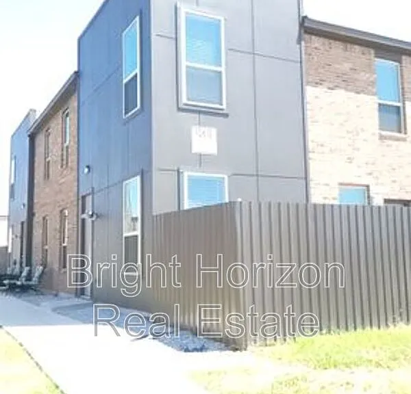 10604 Tube Dr #103 — Photo 1