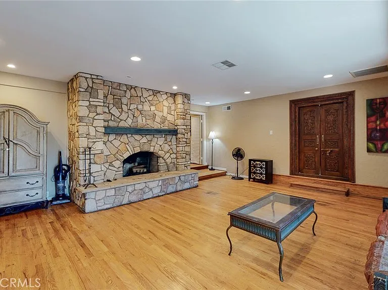 1248 Rocky Rd — Photo 3