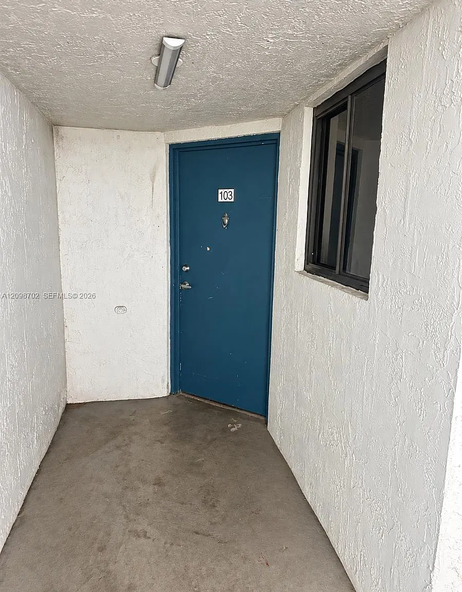 Verabella Falls Condo — Photo 3