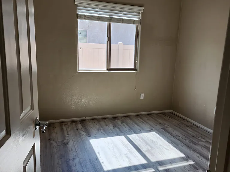 20943 E Frontier Rd — Photo 15