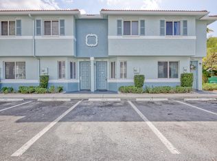 1953 Hibiscus Ln, Riviera Beach, FL 33404