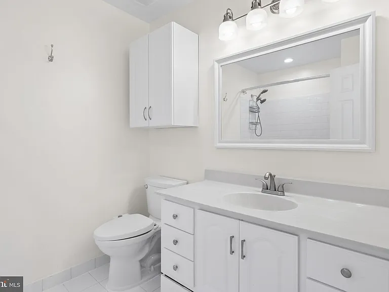 3146 Valentino Ct — Photo 19