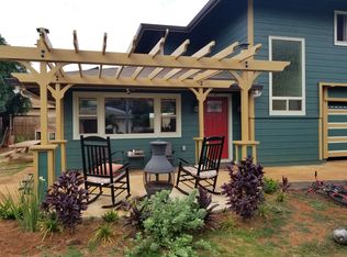 87-185 Kaleiwohi St, Waianae, HI 96792