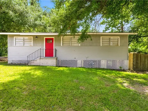 1716 Creed St, Pineville, LA 71360