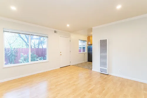 24 Linda Ave Photo 1