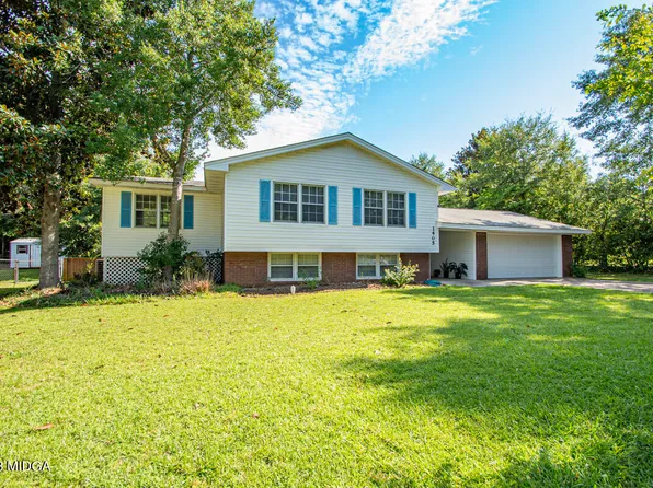 1405 Cambridge Rd, Perry, GA 31069