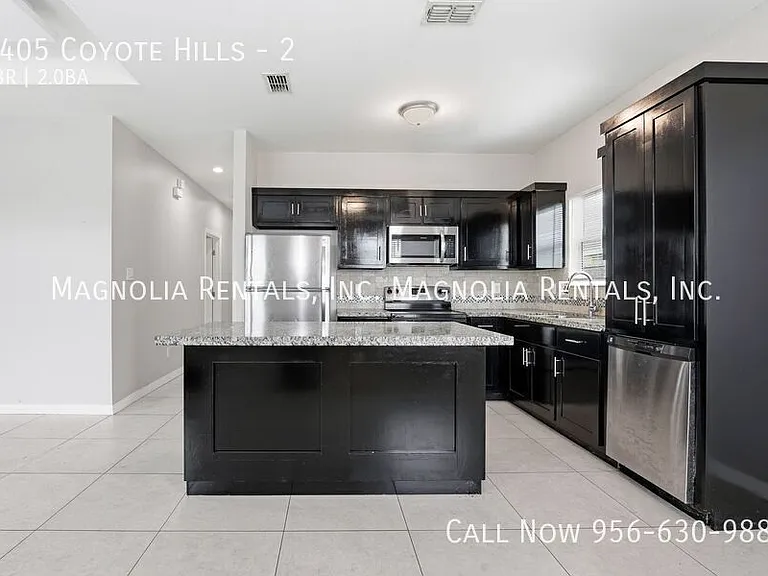 1405 Coyote Hls #2 — Photo 5