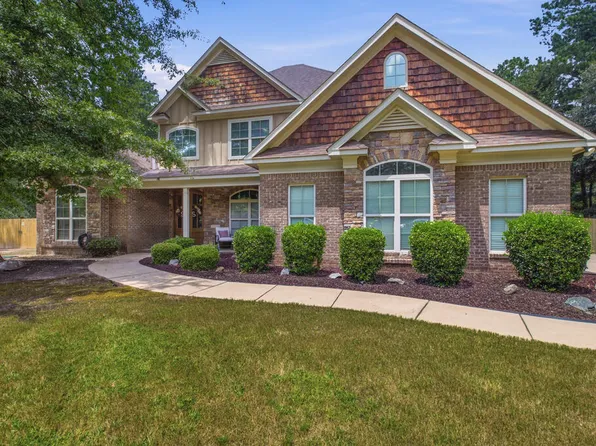 8100 Saddlehorn Dr, Midland, GA 31820