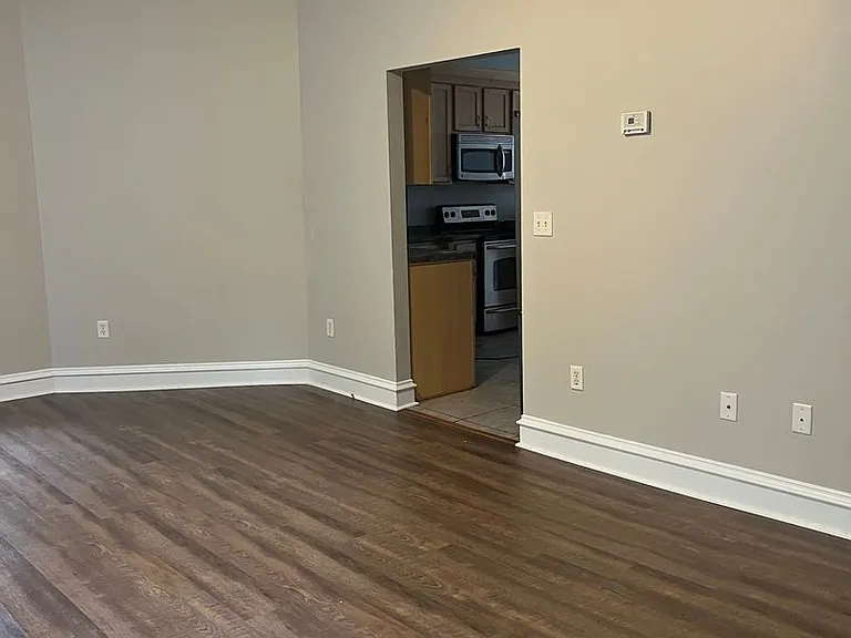 2128 Carey Way — Photo 8