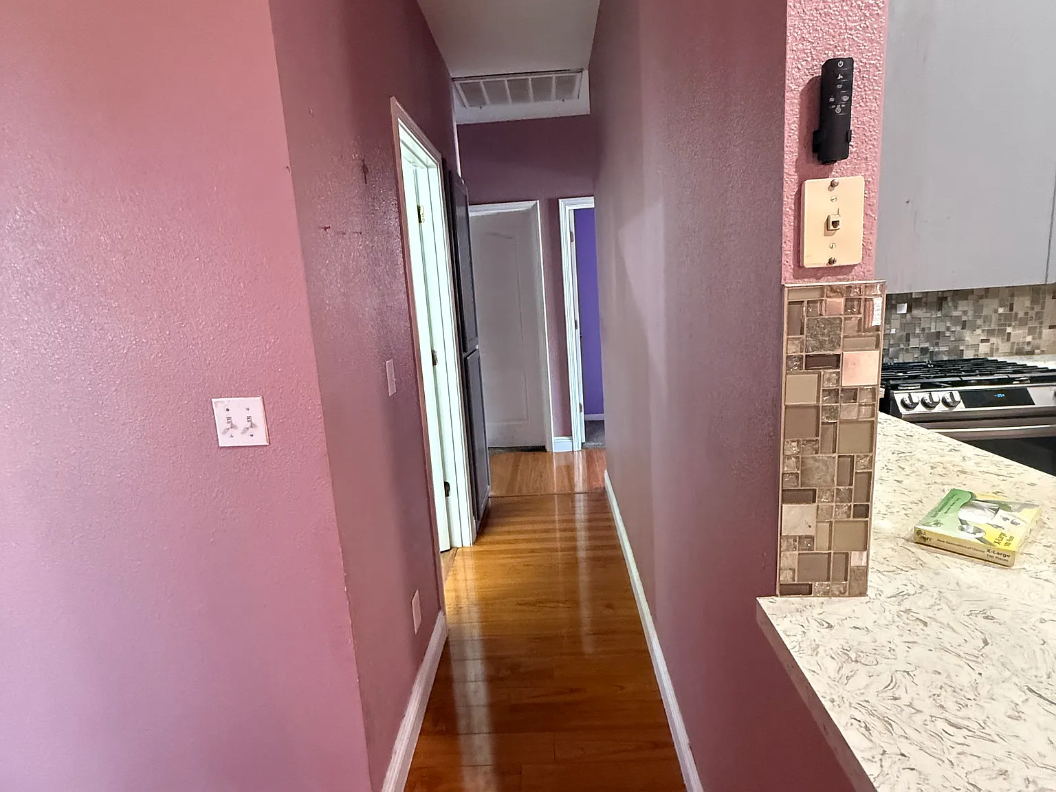 3 bed, 1752 sqft, $2,500 — Photo 3