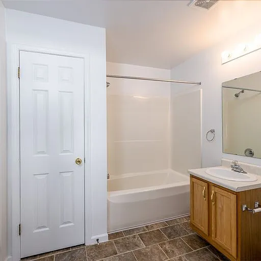 Heritage Park Apartments — Photo 20