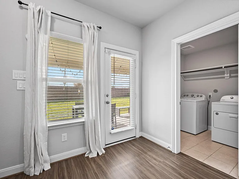 11403 Brookside Arbor Ln — Photo 10