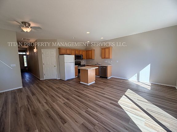 4th image of 6584 NE Dogwood St