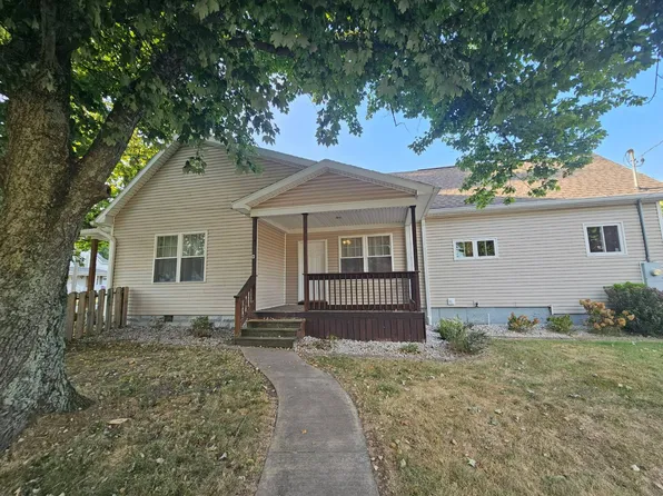 708 S Franklin St, Robinson, IL 62454