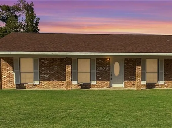 2609 Roxton St, Sulphur, LA 70663