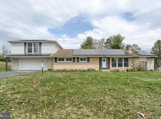 6710 Conway Rd, Harrisburg, PA 17111