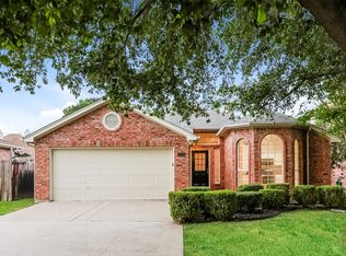 1125 Belmont Dr, Grand Prairie, TX 75052
