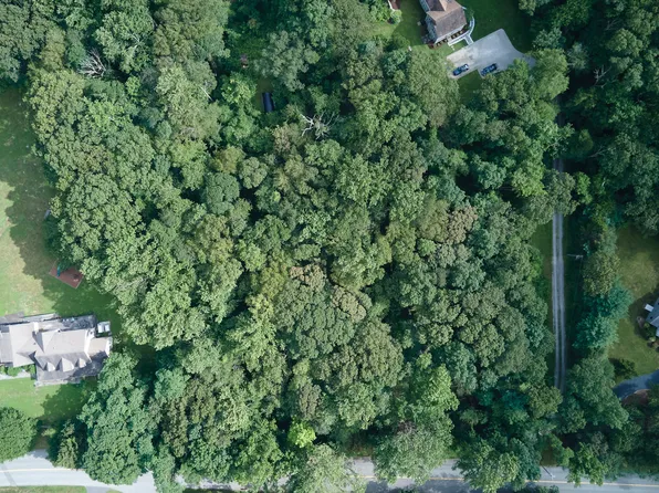 86 Bushy Hill Road, Essex, CT 06442