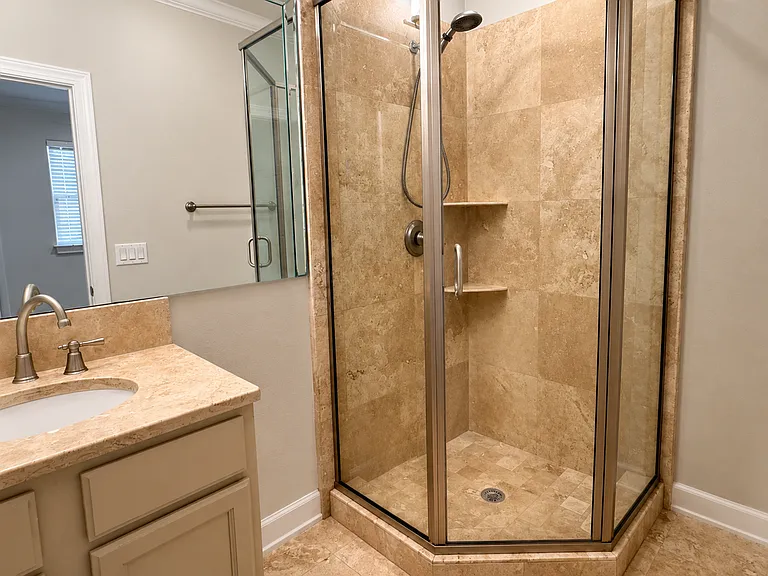 241 Inverrary Dr — Photo 13