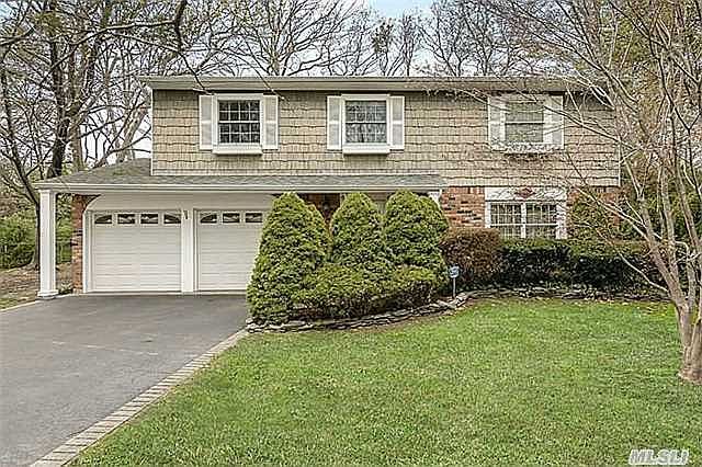 1st image of 21 Canterbury Dr