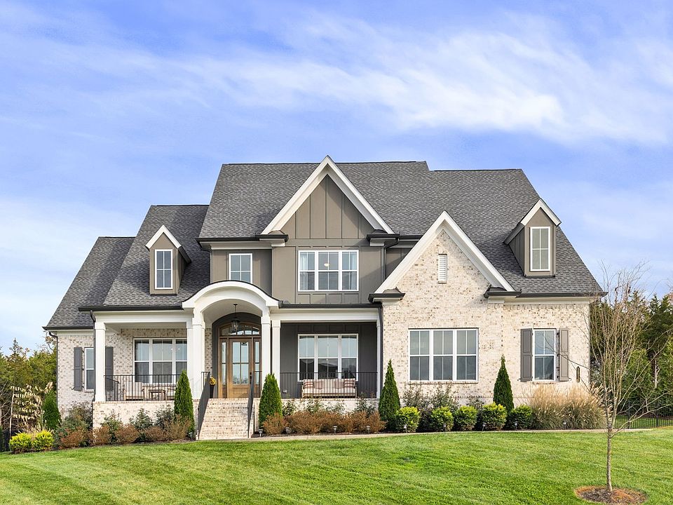 1st image of 1016 Sinatra Dr