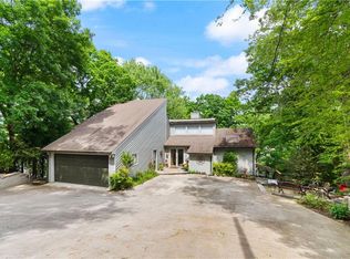 1115 Chestatee Point, Dawsonville, GA 30534